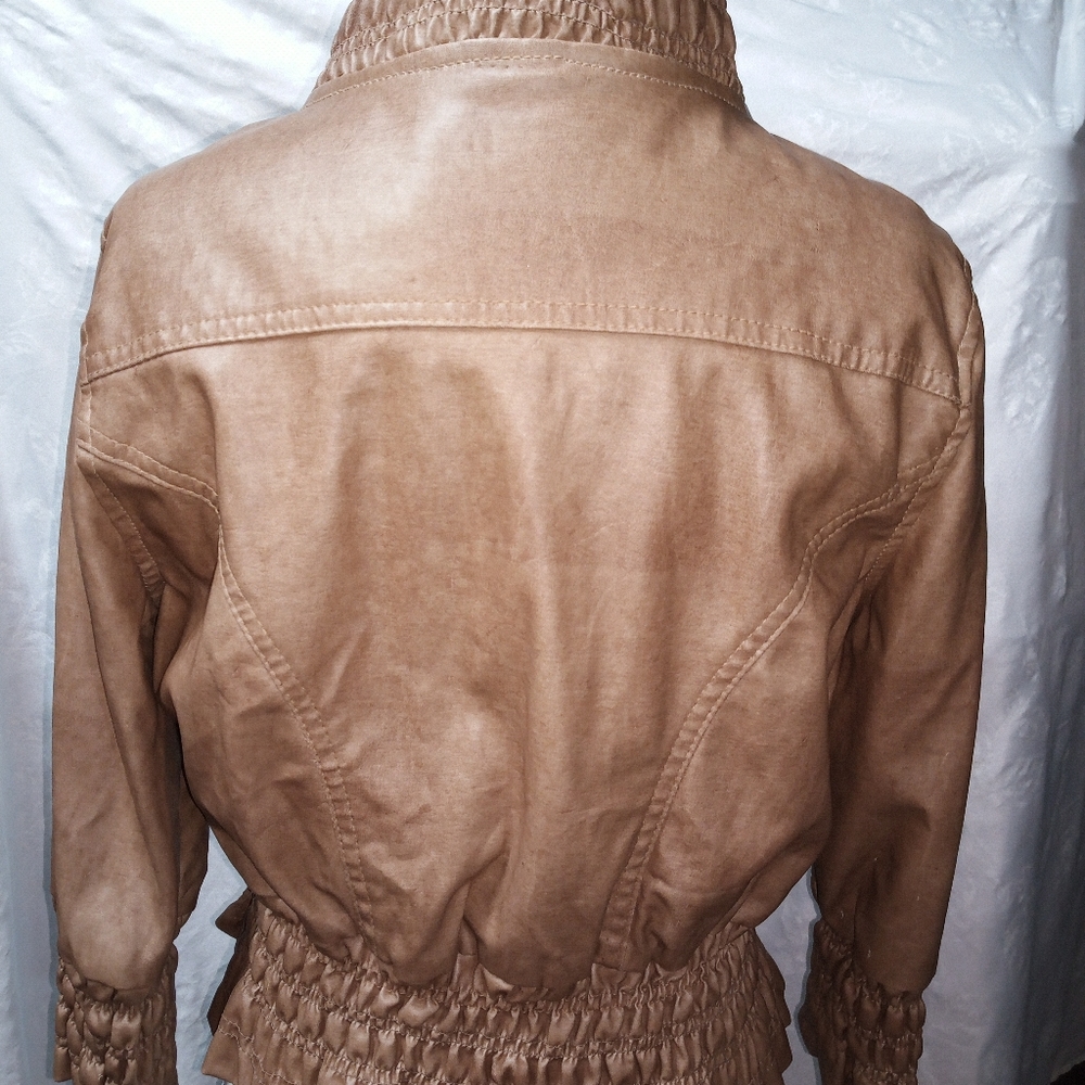 Jacket - Picture 4 of 5